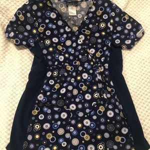 Cherokee maternity scrub top xs